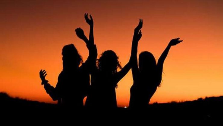 Antalya’da Bayan Arkadaş Bulmanın Güvenli Yolları