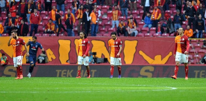 Galatasaray, Fenerbahçe Derbisi Öncesi Moral Bulmak İstiyor