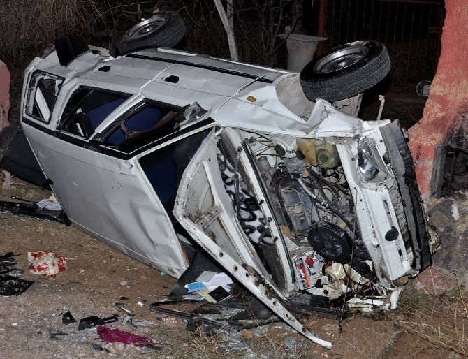 Otomobil Takla Attı: 7 Yaralı