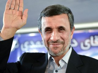 Ahmedinejadın torun sevinci