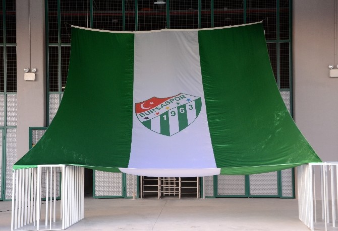 Bursaspor Başkanı Ali Ay’dan Taraftarlara ’Stadyumu Doldurun’ Çağrısı