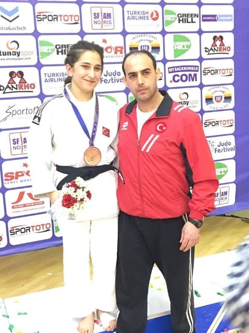 Gemlikli Judocudan Avrupa Madalyası