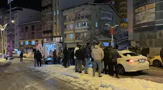 Hakkari’de buzlanma nedeniyle ulaşımda aksamalar yaşandı