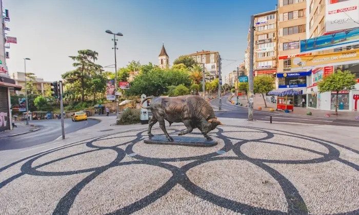 Kadıköy’ün Sosyal Dinamikleri ve Şehir Yaşamına Dair İpuçları