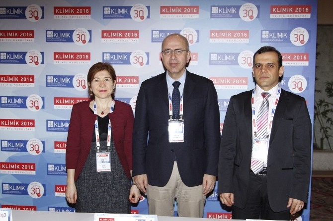 Prof. Dr. Önder Ergönül: “Şuan İçin Zika Virüsü Türkiye İçin Ciddi Bir Tehdit Oluşturmuyor